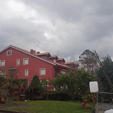 Duplex En Комильяс Экстерьер фото